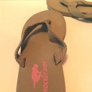 Rocket Dog Brown Foam Flip Flops with Cloth Straps